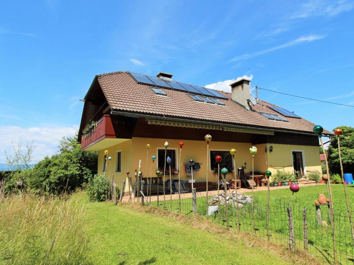 Apartment In Koettmannsdorf Near Bathing Lake Wurdach Exteriör bild