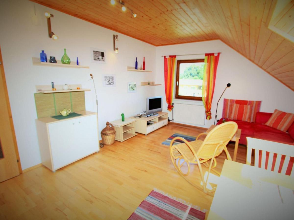 Apartment In Koettmannsdorf Near Bathing Lake Wurdach Exteriör bild